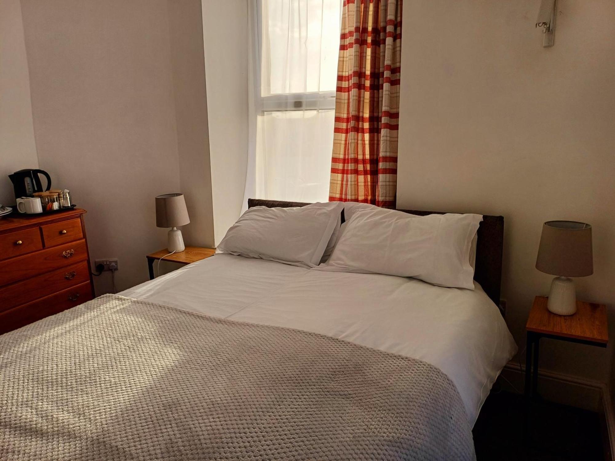 Queens Rooms Porthmadog Room photo
